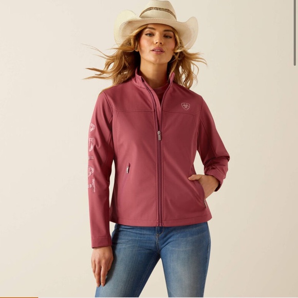 Ariat Jackets & Blazers - NWT Ariat Team Softshell Jacket, Color Rose Size M